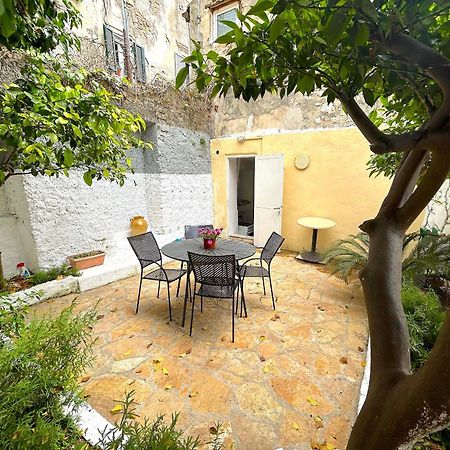 Corfu  Traditional House With Ivy Garden מראה חיצוני תמונה